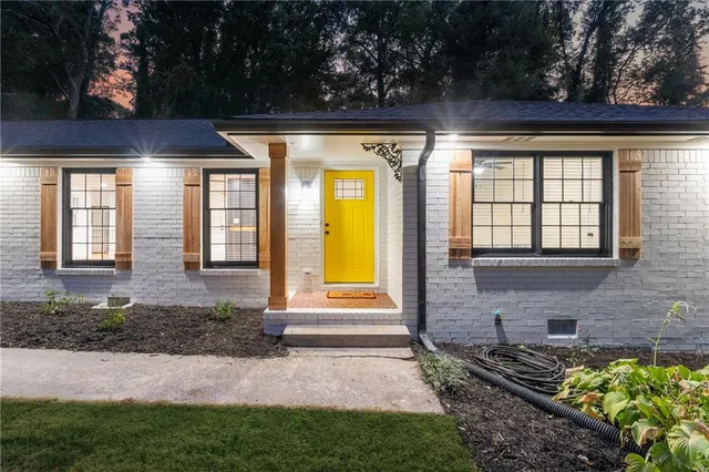 $410,000 | 2055 Oak Road Southwest, Snellville, GA 30078