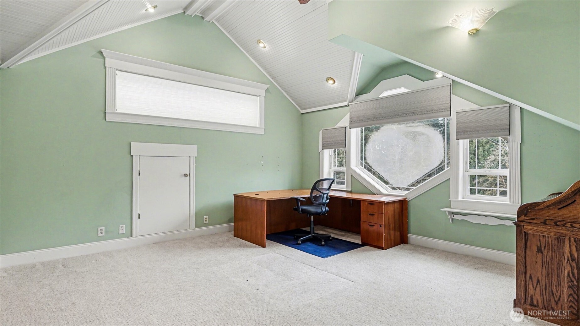 18530 Southeast 145th Street Renton, WA 98059 - Photo 26 of 40