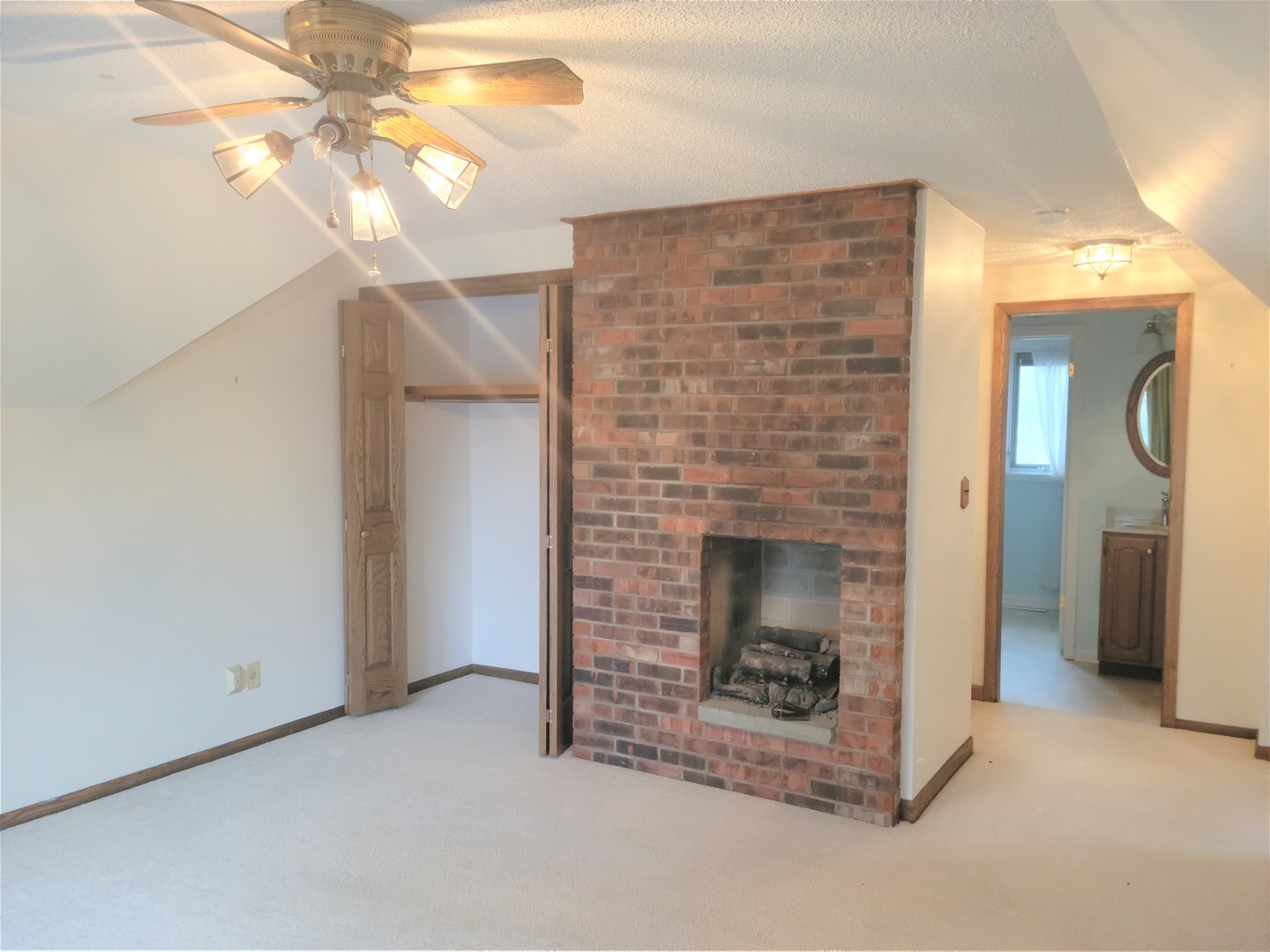18715 Hebron Road Harvard, IL 60033 - Photo 32 of 54 a view of a livingroom with a fireplace