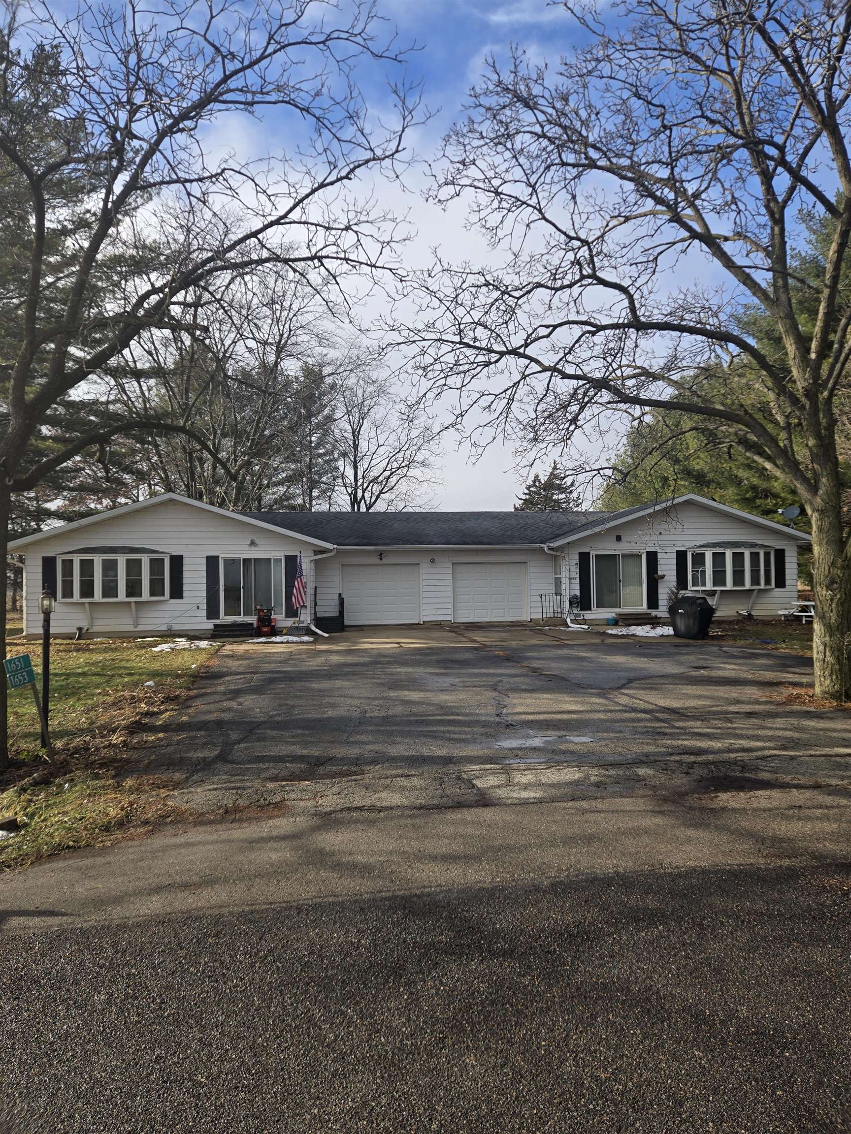 1651-1653 Hook Island Road Oregon, WI 53575 - Photo 1 of 1