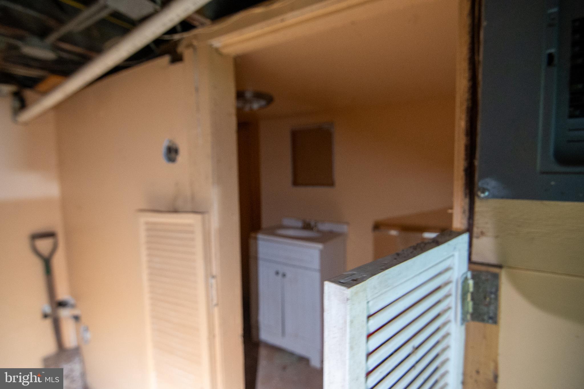 2583 West Fayette Street Baltimore, MD 21223 - Photo 17 of 18