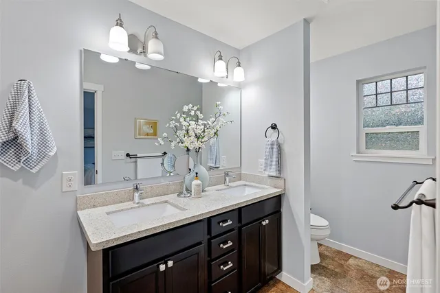 $559,000 | 2370 Martin Avenue East, Port Orchard, WA 98366