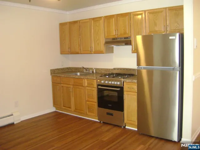 $2,000 | 690 River Road, Unit H, New Milford, NJ 07646