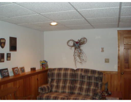 14 Augustus Road Waltham, MA 02452 - Photo 14 of 16 Gallery Image 14