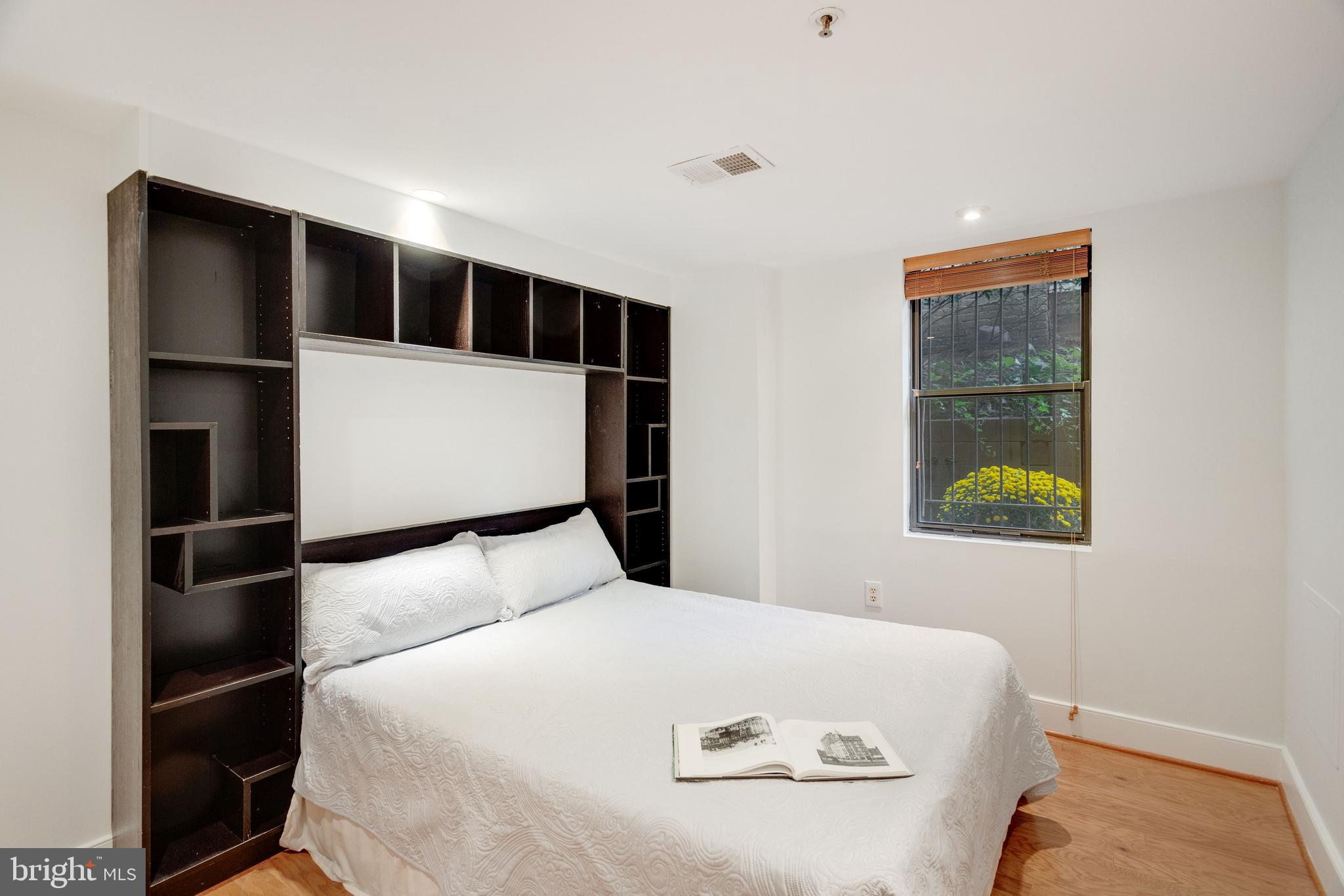1727 R Street Northwest, Unit LL2 Washington, DC 20009 - Photo 14 of 22