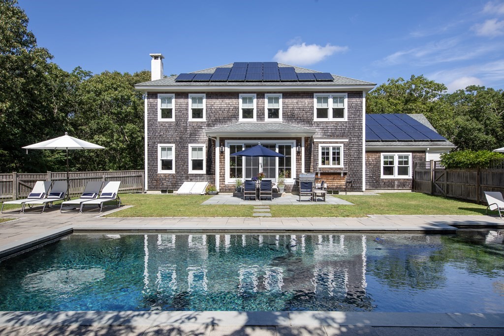 32 South Pond Road West Tisbury, MA 02568 - Photo 4 of 25 Gallery Image 4