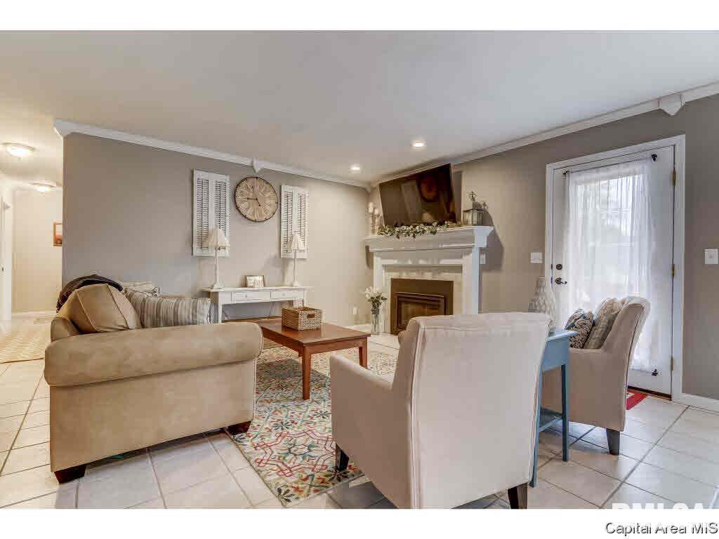 20 Taft Drive Rochester, IL 62563 - Photo 16 of 36