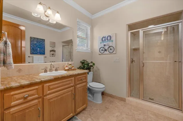 $1,195,000 | 2707 West Menlo Avenue, Fresno, CA 93711