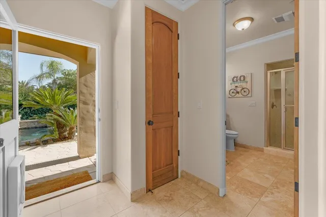 $1,195,000 | 2707 West Menlo Avenue, Fresno, CA 93711