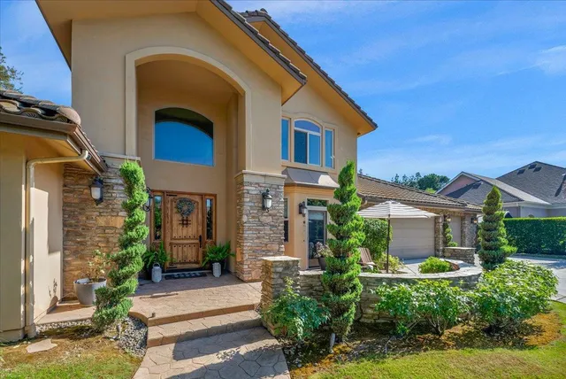 $1,195,000 | 2707 West Menlo Avenue, Fresno, CA 93711