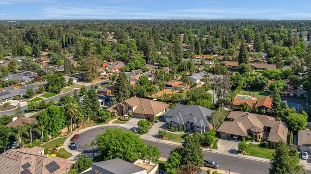 $1,195,000 | 2707 West Menlo Avenue, Fresno, CA 93711