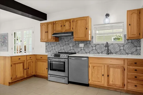 $4,650 | 615 West Winter Park Street, Orlando, FL 32804