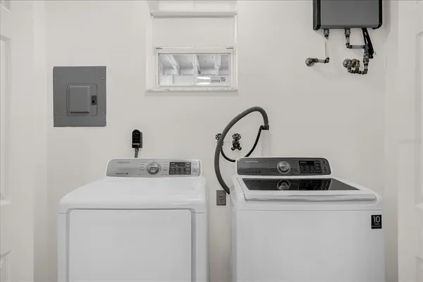 $4,650 | 615 West Winter Park Street, Orlando, FL 32804