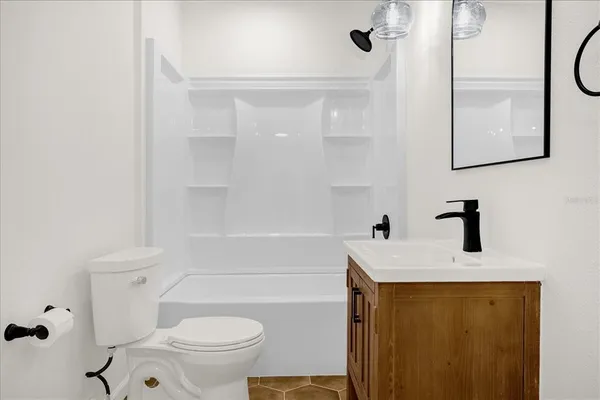 $4,650 | 615 West Winter Park Street, Orlando, FL 32804