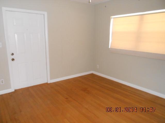 5359 Cleveland Road Delray Beach, FL 33484 - Photo 5 of 12 006