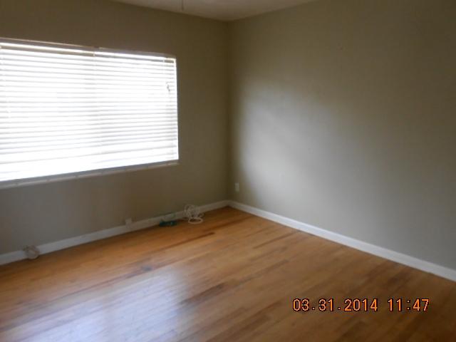 5359 Cleveland Road Delray Beach, FL 33484 - Photo 6 of 12 007