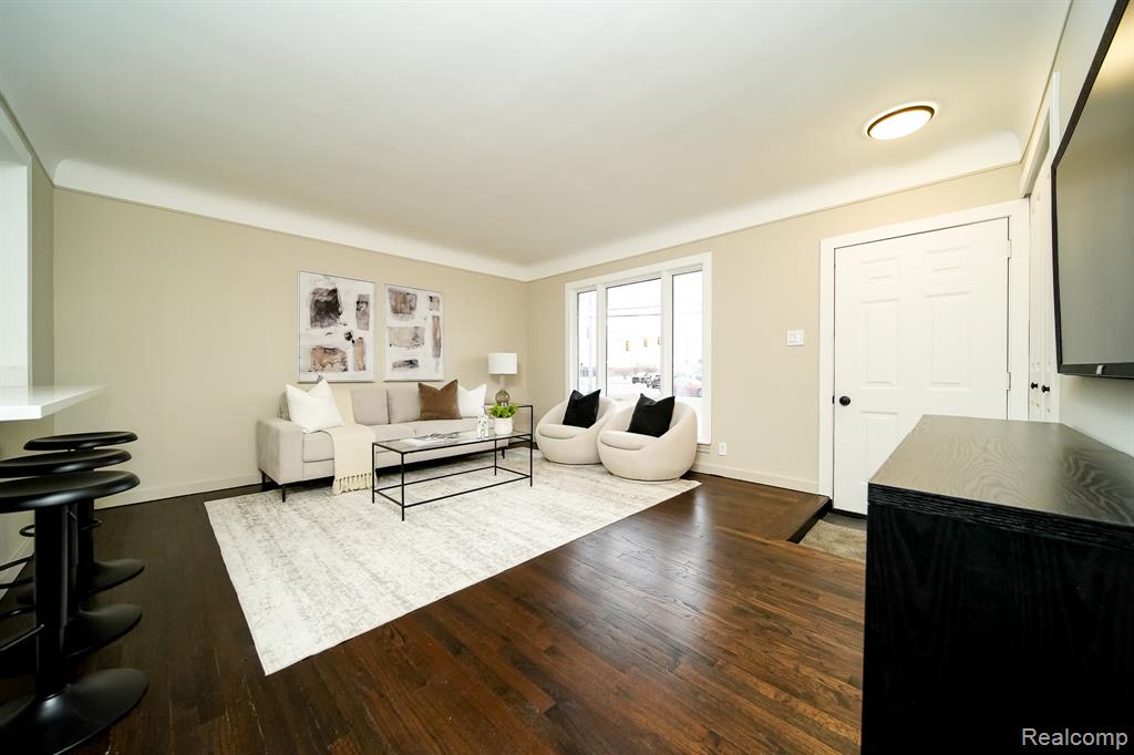 46985 Heydenreich Road Macomb, MI 48044 - Photo 13 of 60