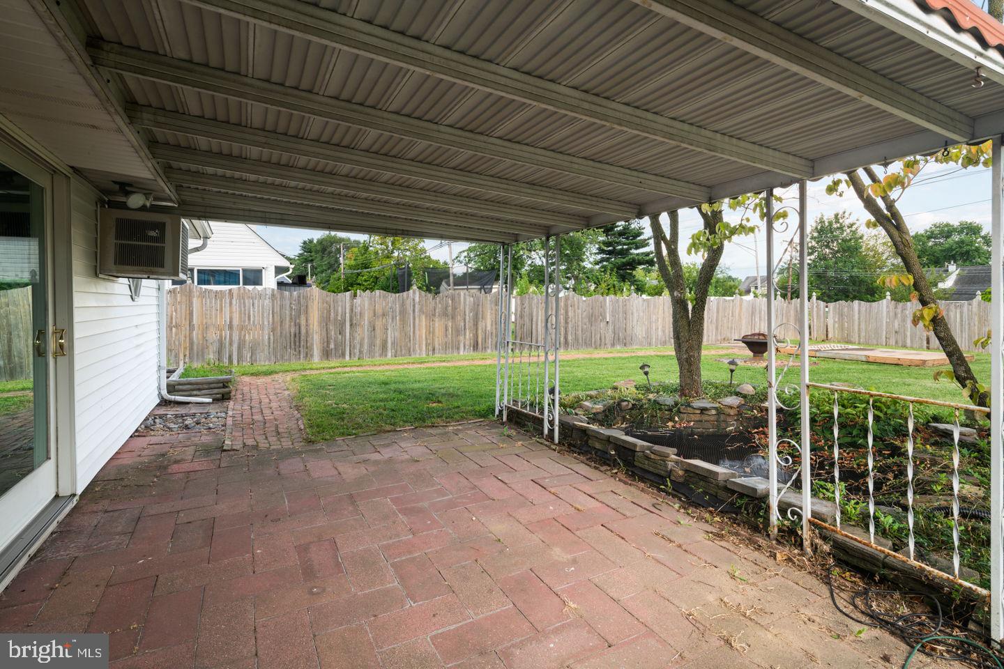 80 Queen Lily Road Levittown, PA 19057 - Photo 22 of 28 Covered Rear Patio