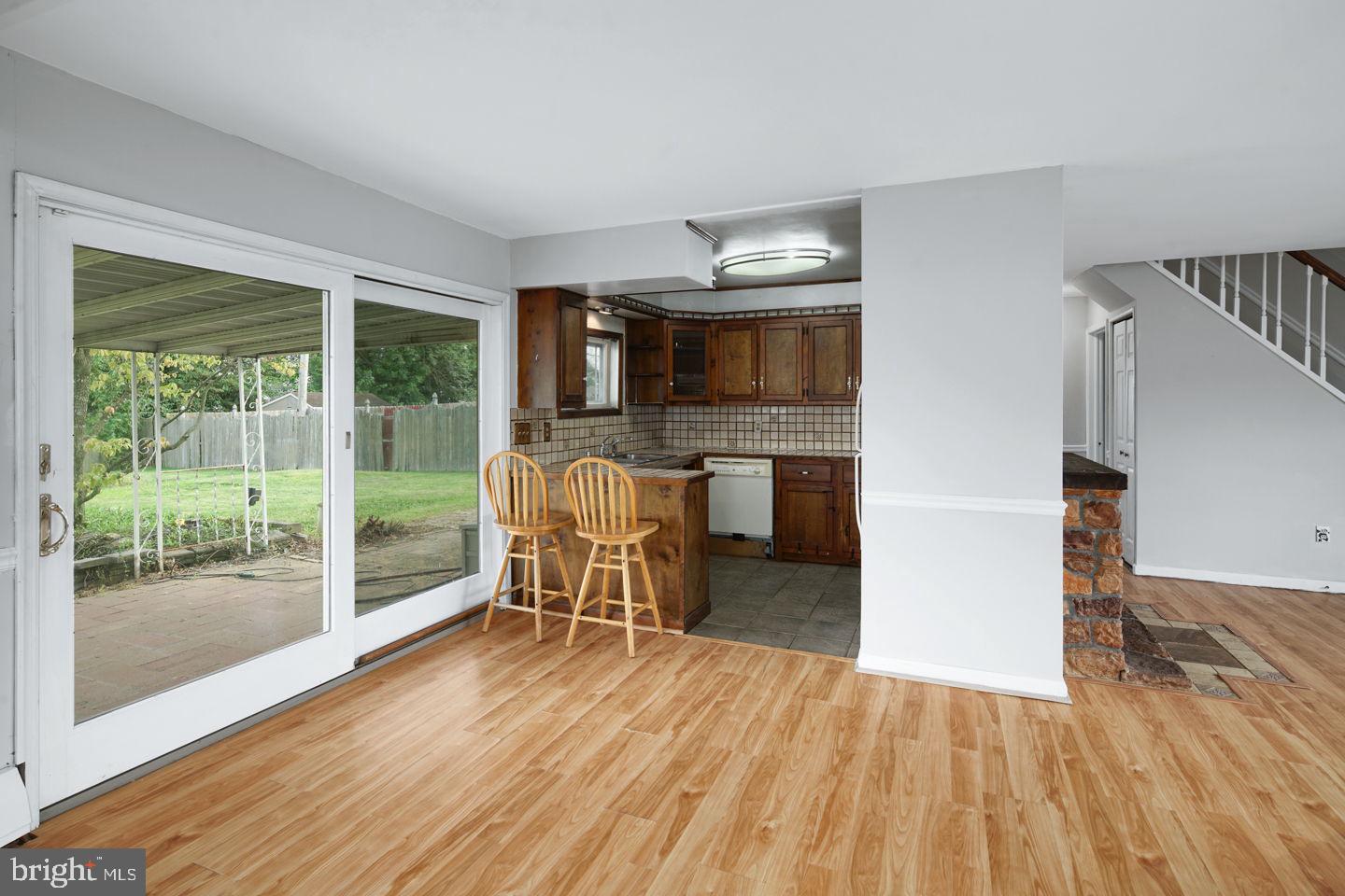 80 Queen Lily Road Levittown, PA 19057 - Photo 10 of 28 Kitchen