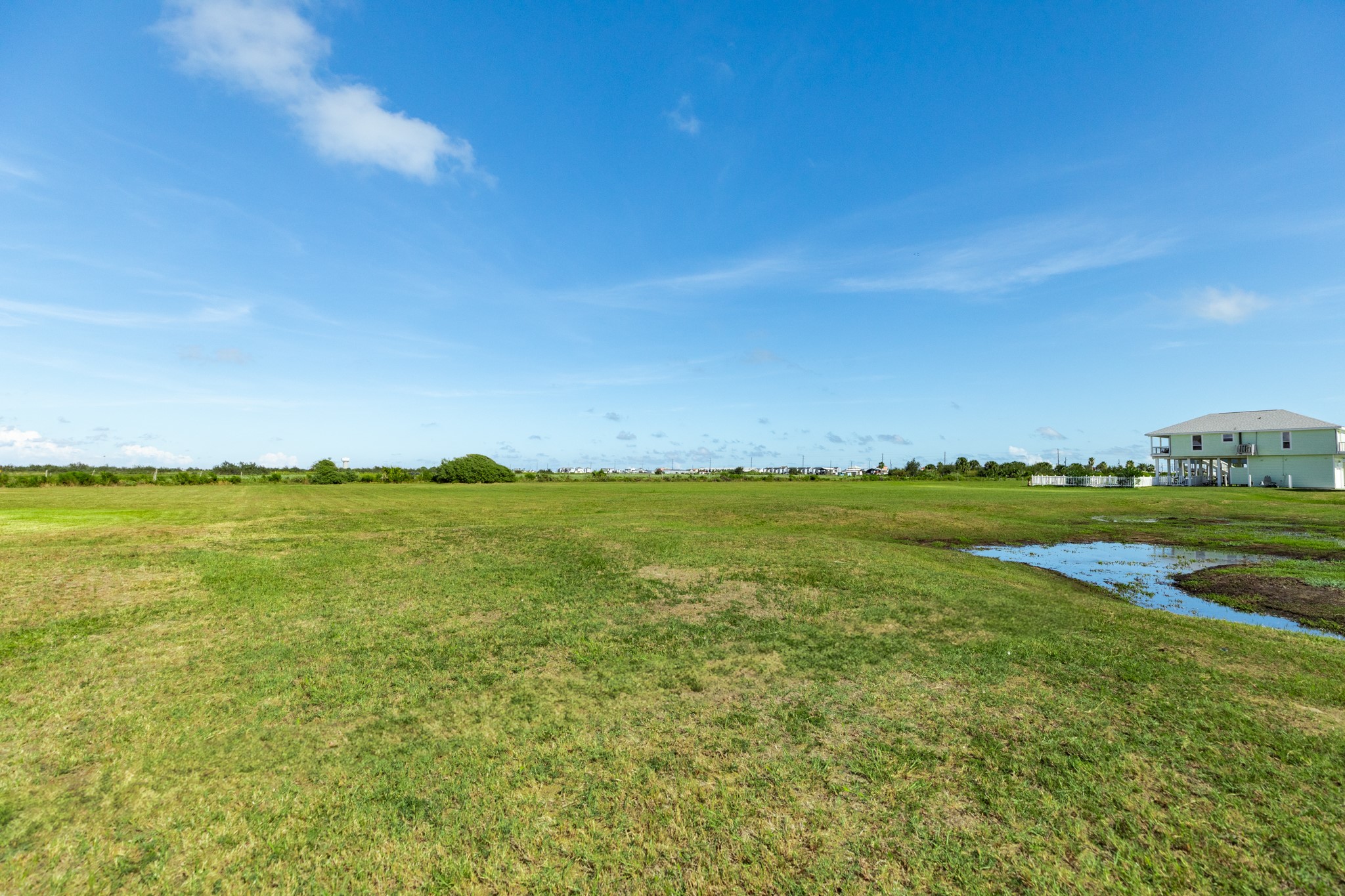 18015 Shaman Road Galveston, TX 77554 - Photo 11 of 22