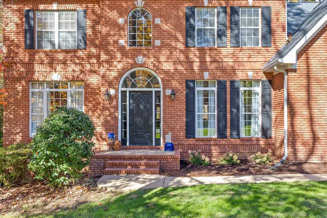 $755,000 | 2307 Covington Cove Lane, Signal Mountain, TN 37377