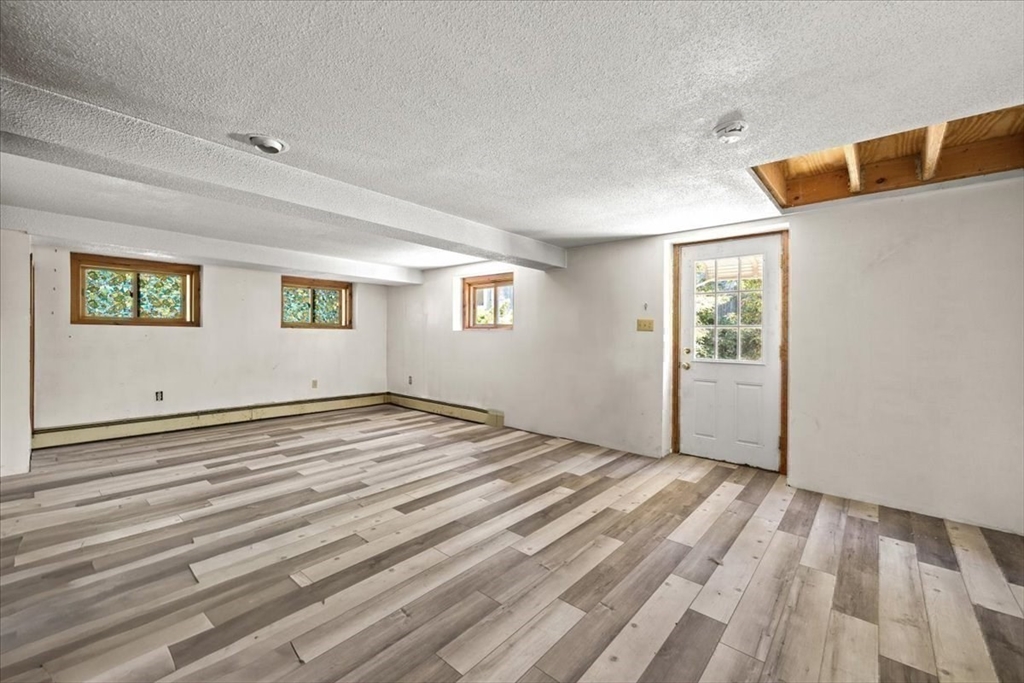 2 Cardinal Avenue Wareham, MA 02538 - Photo 20 of 38