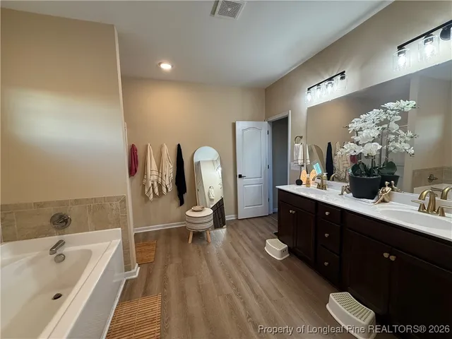 $2,100 | 2040 Stonewash Drive, Fayetteville, NC 28306