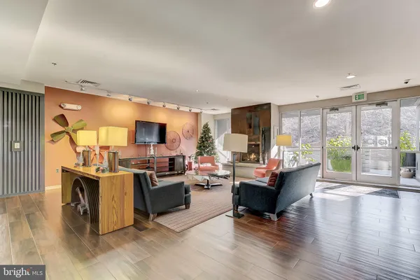 $2,150 | 2007 Clipper Park Road, Unit 425, Baltimore, MD 21211