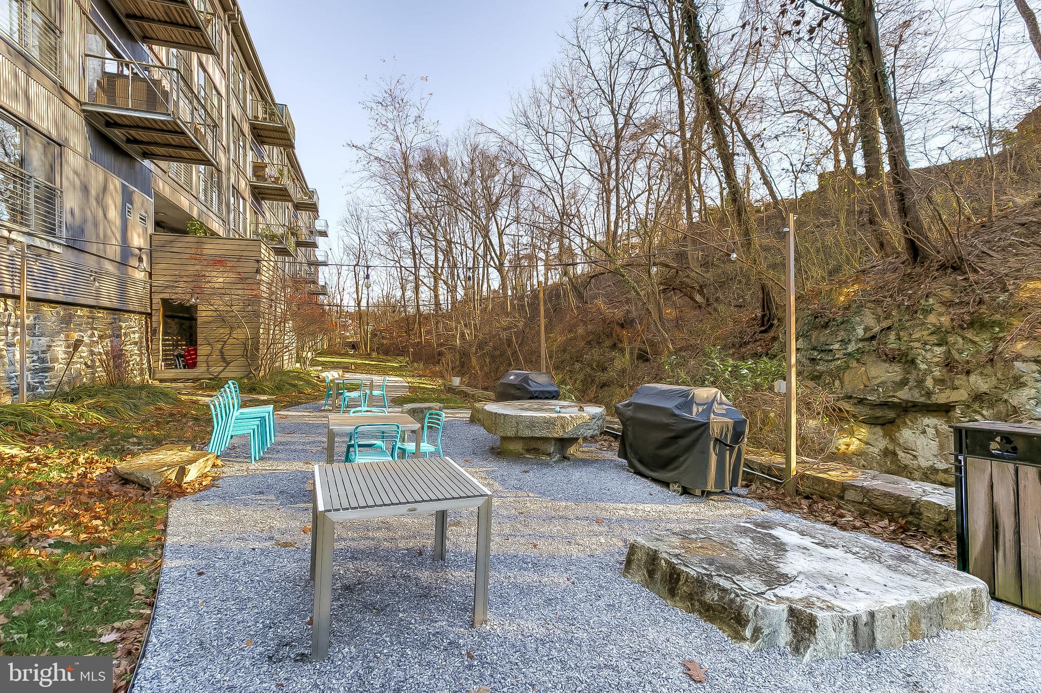 2007 Clipper Park Road, Unit 425 Baltimore, MD 21211 - Photo 44 of 51 Outside Space