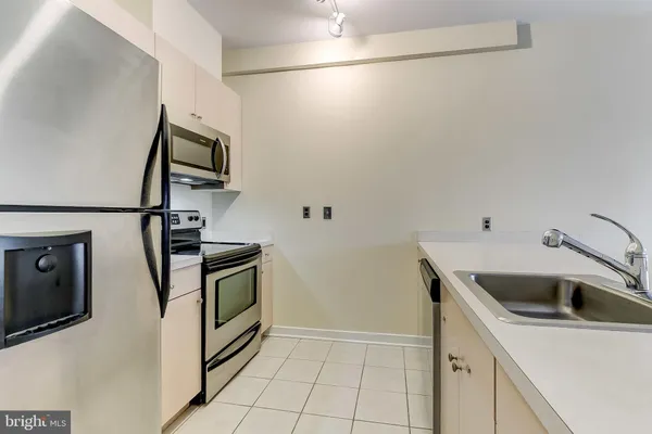 $2,150 | 2007 Clipper Park Road, Unit 425, Baltimore, MD 21211