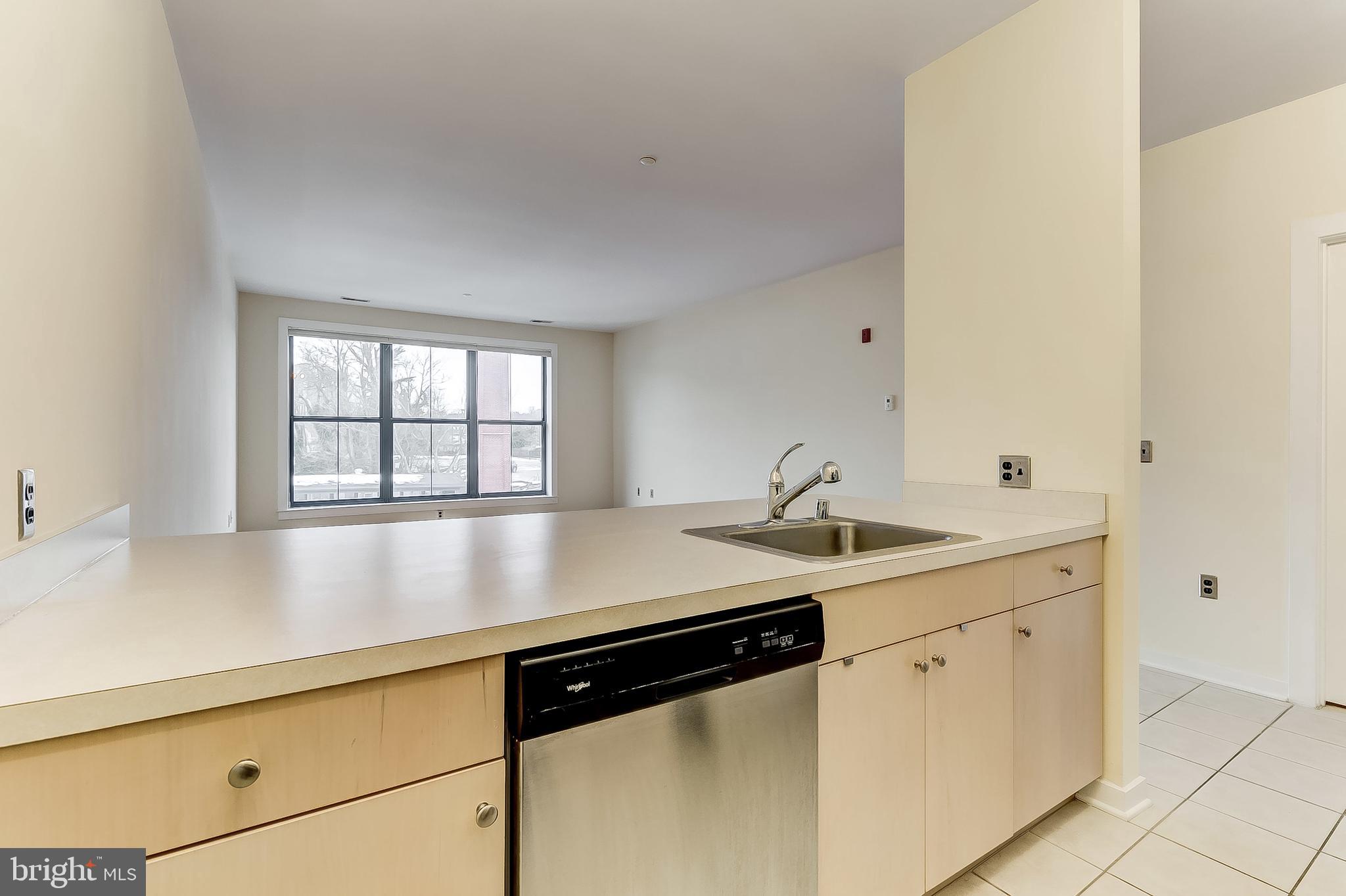 2007 Clipper Park Road, Unit 425 Baltimore, MD 21211 - Photo 9 of 51 Stainless Steel Dishwasher