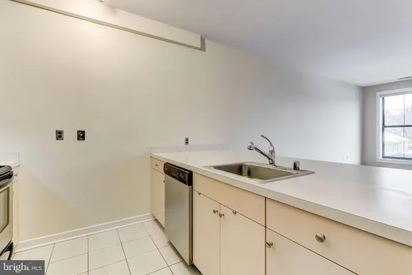 $2,150 | 2007 Clipper Park Road, Unit 425, Baltimore, MD 21211