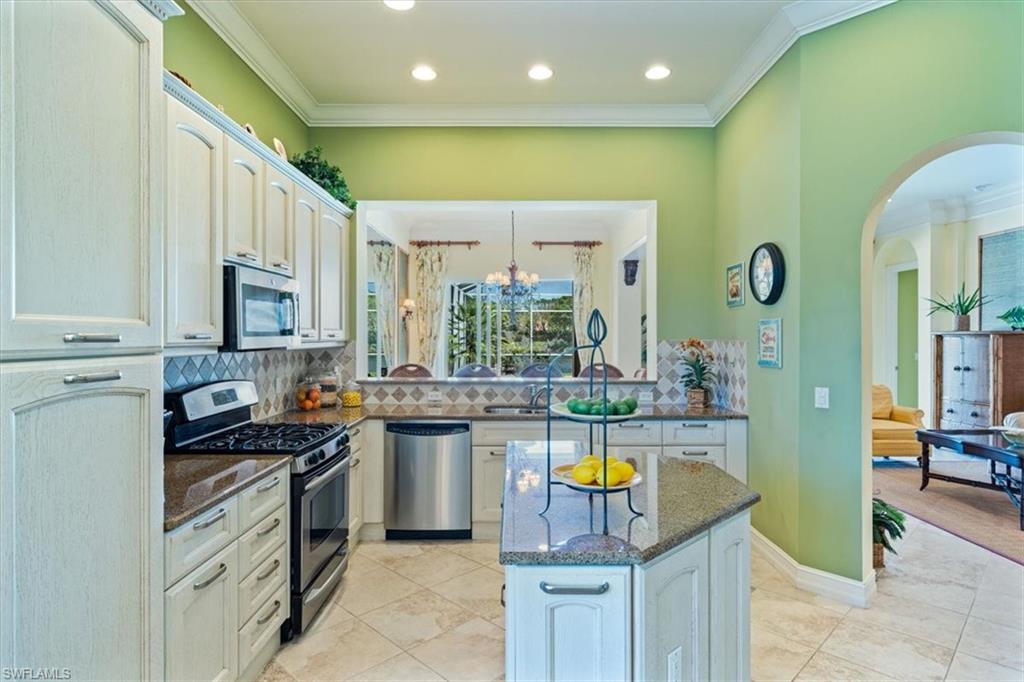 8475 Mallards Way Naples, FL 34114 - Photo 12 of 50 Gallery Image 12
