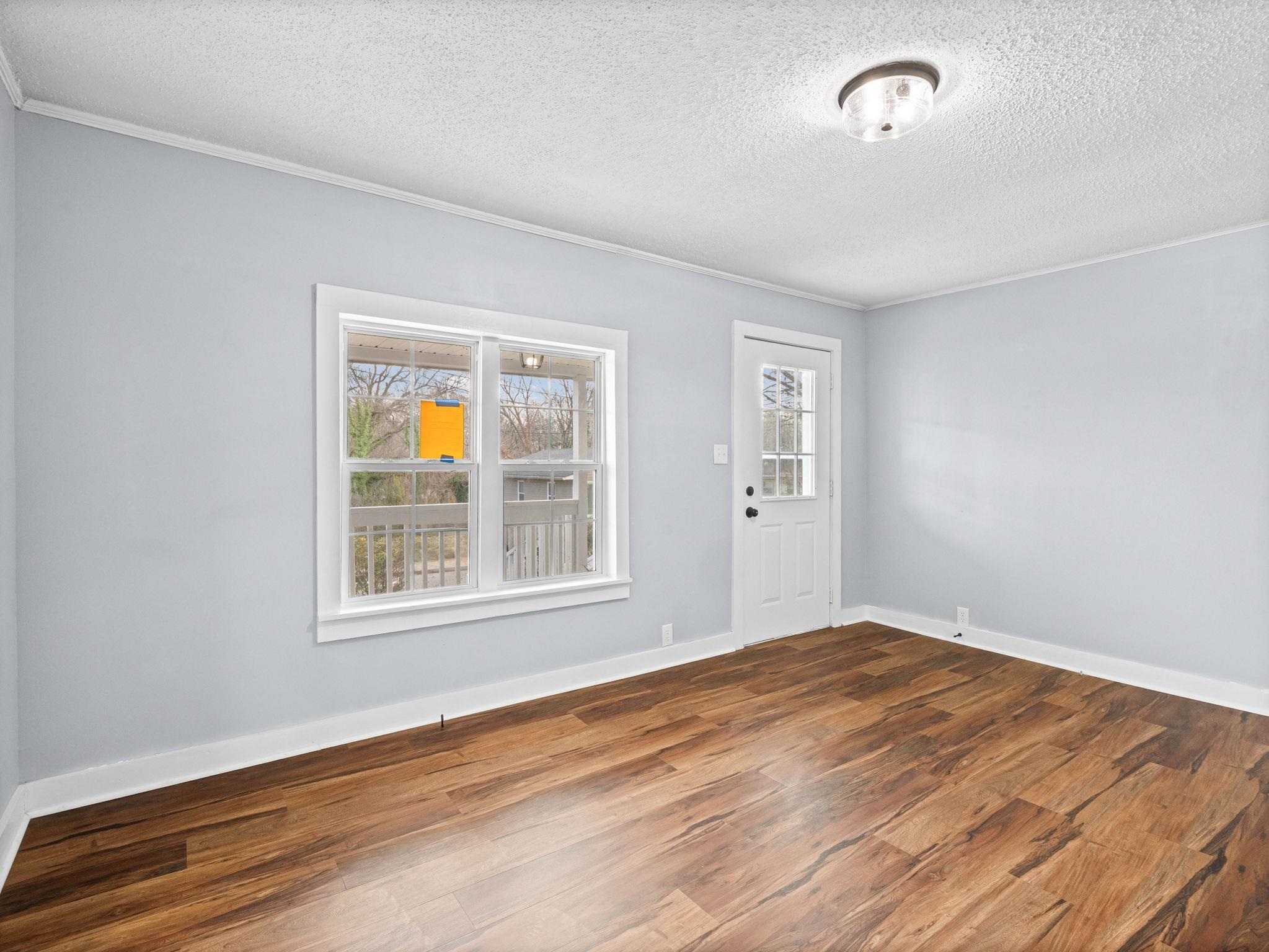 303 Sarratt Avenue Gaffney, SC 29341 - Photo 3 of 25