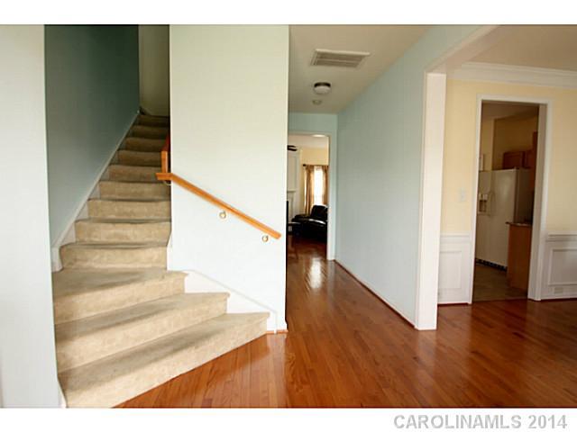 16201 Hayfield Road Charlotte, NC 28213 - Photo 2 of 19