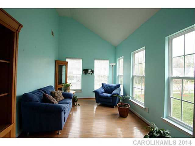 16201 Hayfield Road Charlotte, NC 28213 - Photo 12 of 19