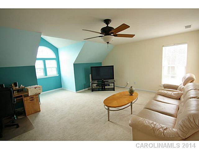 16201 Hayfield Road Charlotte, NC 28213 - Photo 13 of 19