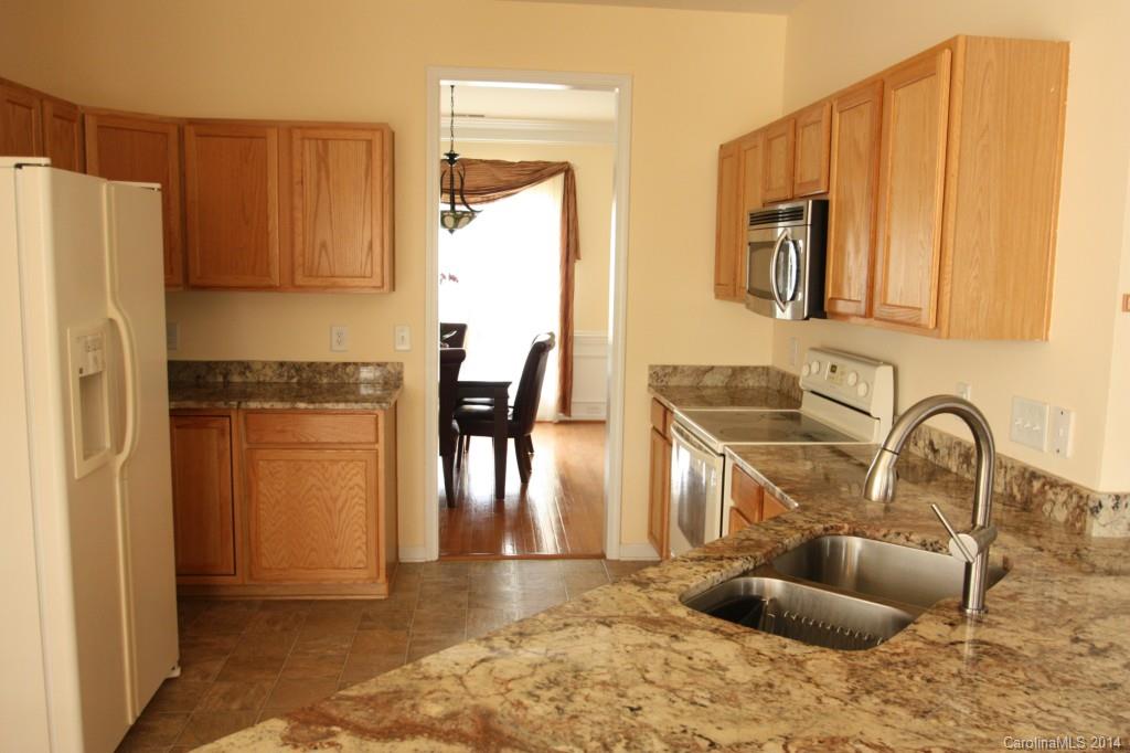16201 Hayfield Road Charlotte, NC 28213 - Photo 8 of 19