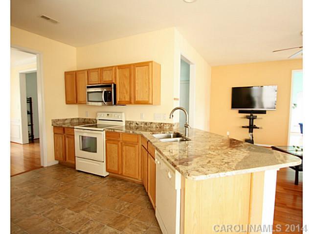 16201 Hayfield Road Charlotte, NC 28213 - Photo 9 of 19