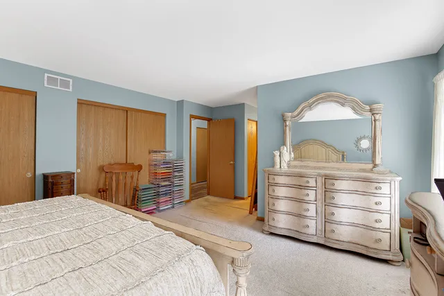 $490,000 | 14443 Etchingham Drive, Lockport, IL 60441