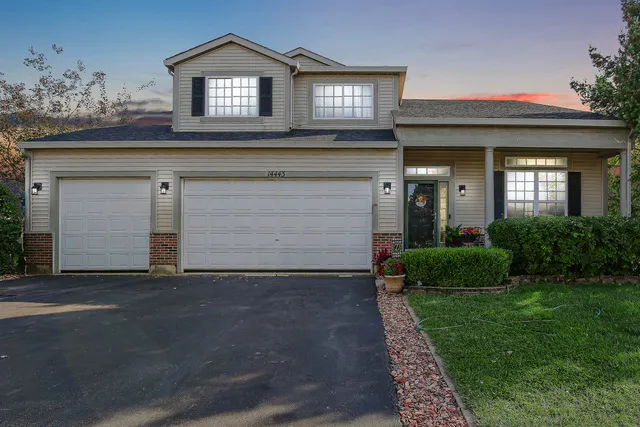 $490,000 | 14443 Etchingham Drive, Lockport, IL 60441