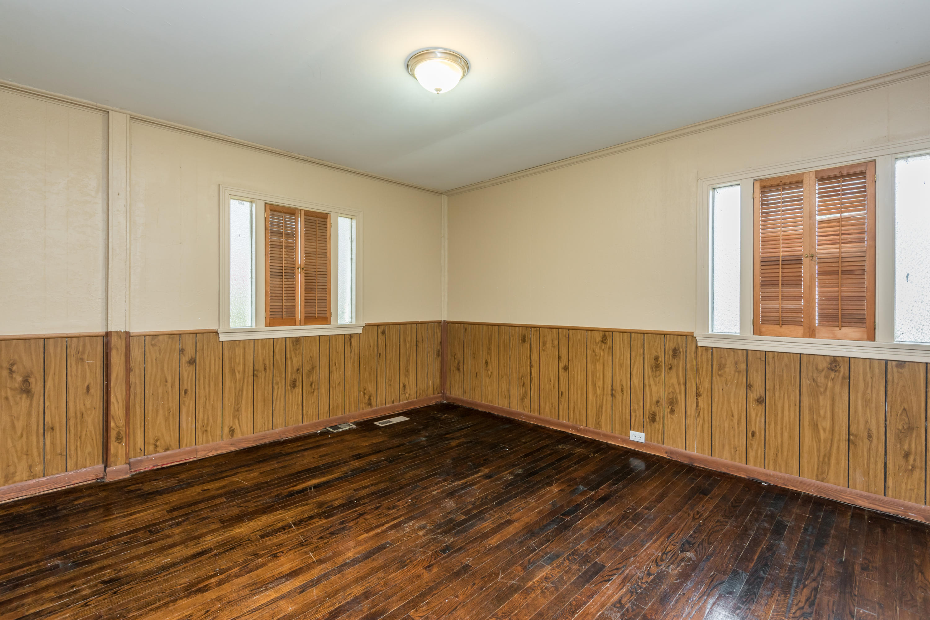 212 East Tennessee Avenue Oak Ridge, TN 37830 - Photo 20 of 24 212ETennesseeAve-27