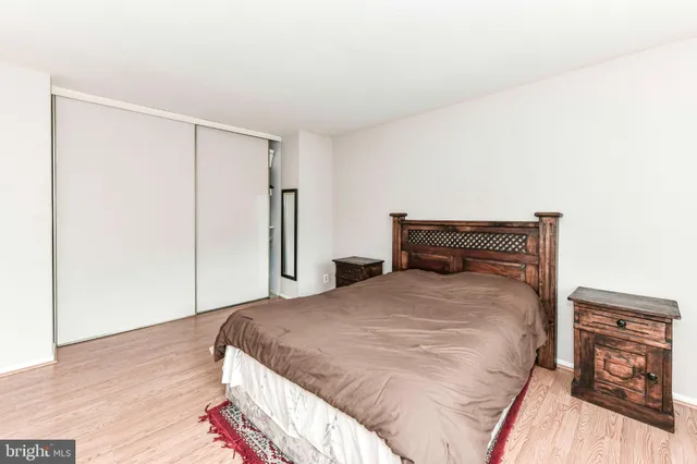 $3,100 | 309 Yoakum Parkway, Unit 408, Alexandria, VA 22304