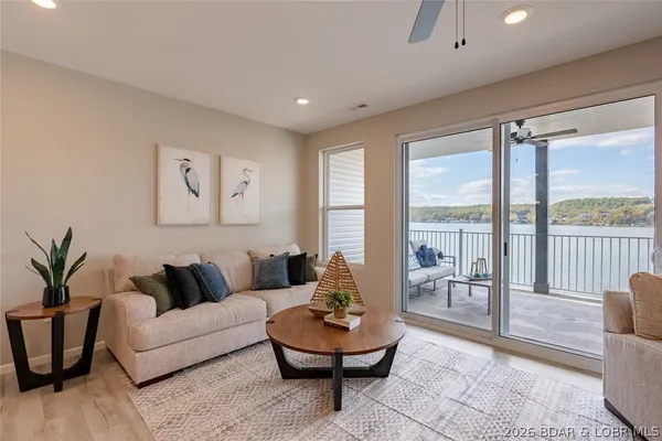 $449,000 | 290 Plaza Bch Drive, Unit 2A, Camdenton, MO 65020