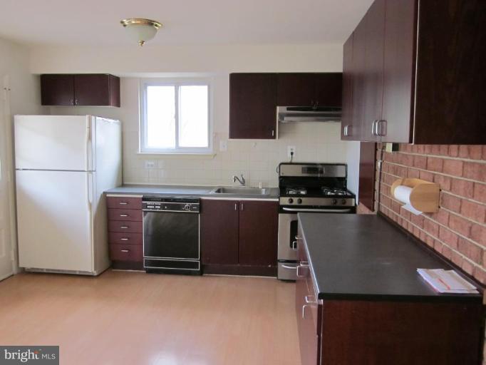 703 North Belgrade Road Silver Spring, MD 20902 - Photo 4 of 19 Kitchen