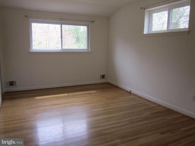 703 North Belgrade Road Silver Spring, MD 20902 - Photo 7 of 19 Master Bedroom
