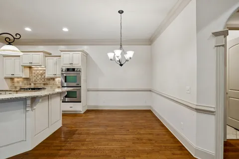 $1,250,000 | 2021 B Overhill Drive, Nashville, TN 37215