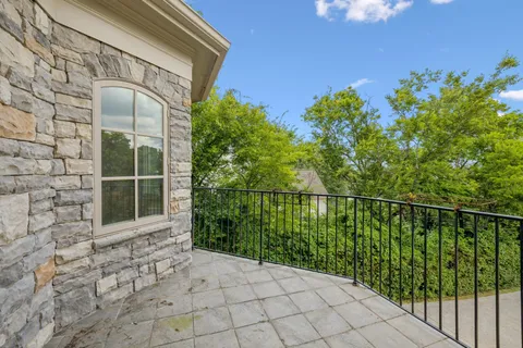 $1,250,000 | 2021 B Overhill Drive, Nashville, TN 37215