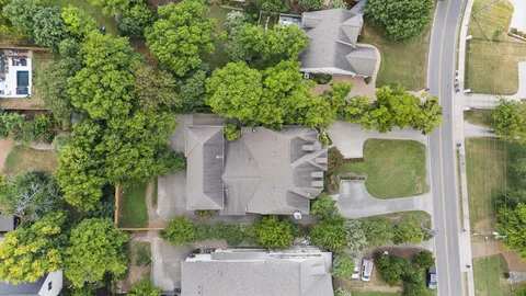 $1,250,000 | 2021 B Overhill Drive, Nashville, TN 37215