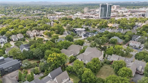 $1,250,000 | 2021 B Overhill Drive, Nashville, TN 37215